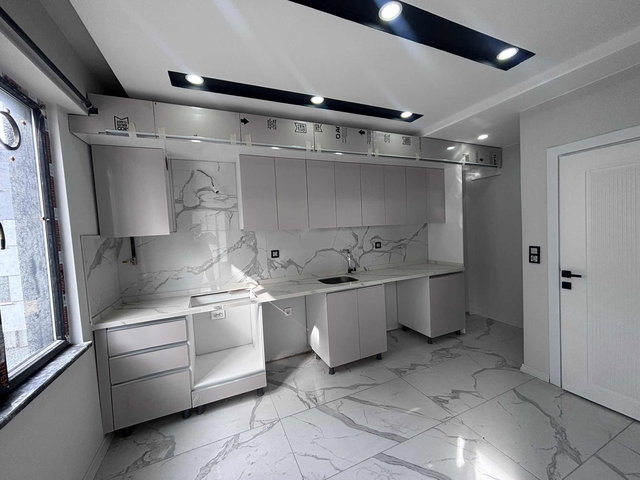 FA ÖZBİR'DEN SARAYDA YERDEN ISITMALI KAPALIOTOPARKLI LÜX3+1DAİRE