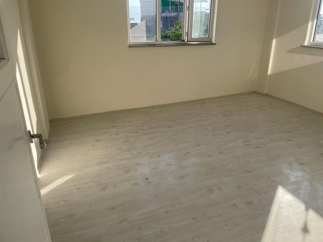 BURSA KILIÇ TAN ORTABAĞLAR MERKEZDE KİRALIK 4.KATTA 2+1 DAİRE