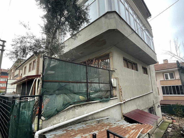 Maltepe Mah Bahçe Kullanımlı Kiralık 3+1 Daire