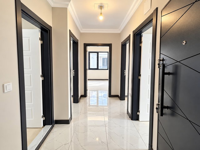 AKYAZI'DA SATILIK 2+1 DAİRE