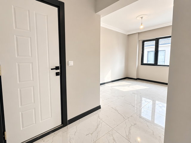 AKYAZI'DA SATILIK 2+1 DAİRE