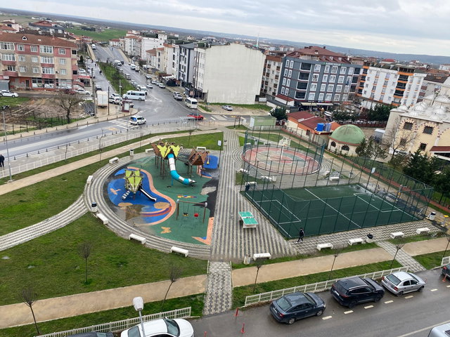 UFUKATASEVER GAYRİMENKULDEN OKULLAR BÖLGESINDE KIRALIK 2+1