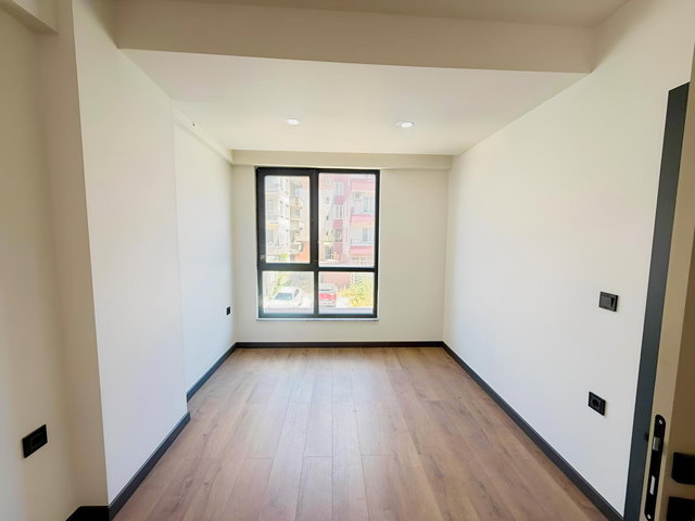 UFUKATASEVER GAYRİMENKULDEN MERKEZDE SATILIK 1+1 DAİRE