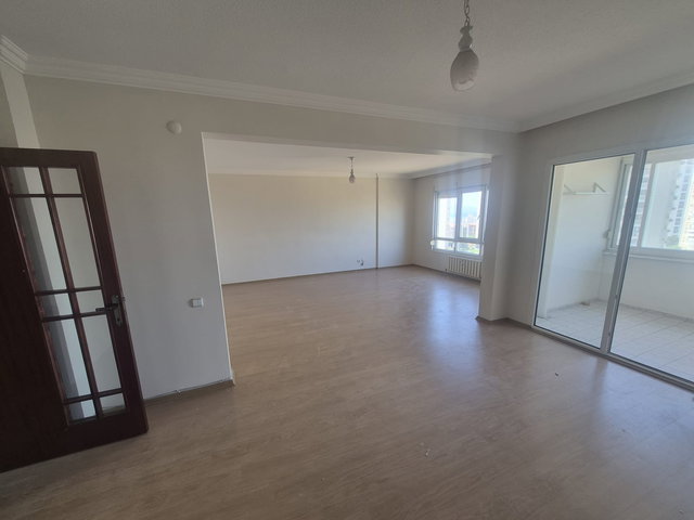 MAVIŞEHIR KIRLANGIÇ 2 SITESI C BLOK 11.KAT 3+1 KIRALIK