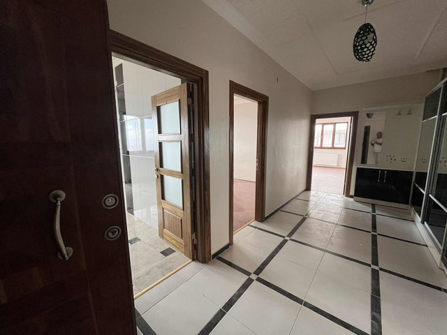CUMHURİYET MAHALLESİ OSMANLI KONAKLARINDA 4+1 SATILIK DAİRE