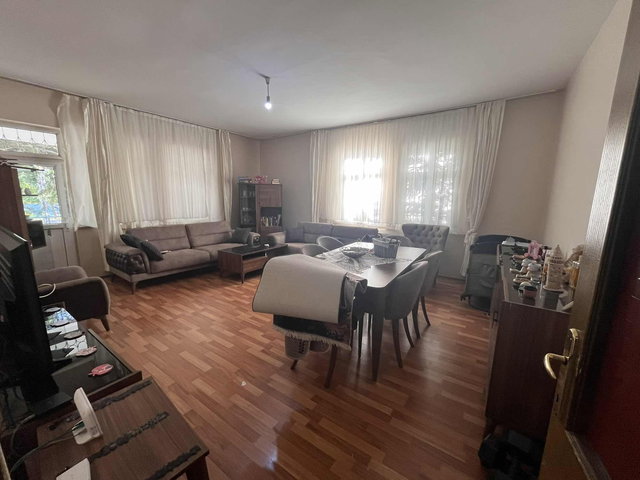 SÜRSÜRÜ MAHALLESİNDE FIRSAT DAİRE!