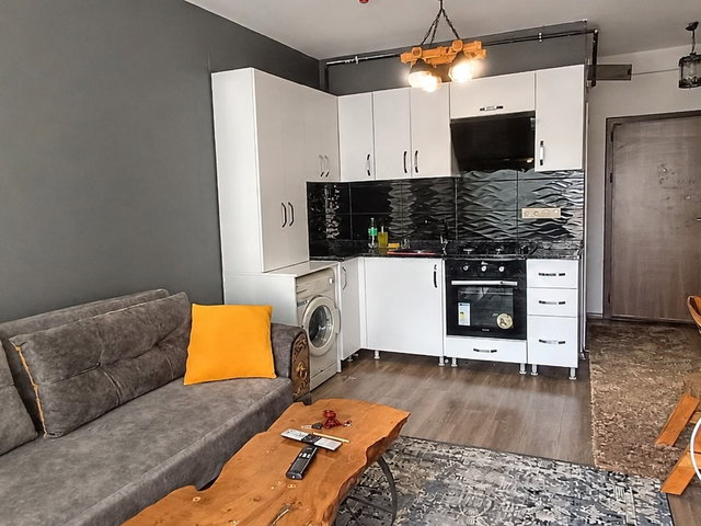 1+1 DUBLEKS LOFT ÜNİVERSİTE CADDESİNDE HAVUZLU KİRALIK DAİRE