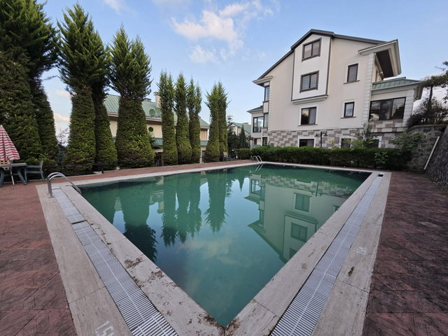 TRABZON YALINCAK PARK EVLERİ 2 SİTESİNDE FOURLEKS 5+2 VİLLA