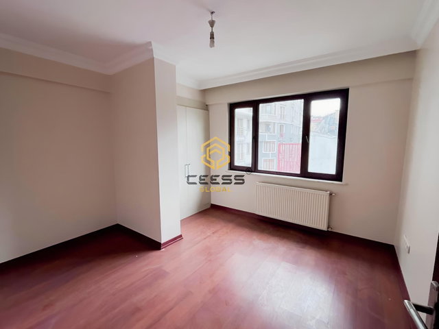 GALATA DERESİ CADDESİNDE, AYDINLIK 5+1 SATILIK DUBLEKS DAİRE