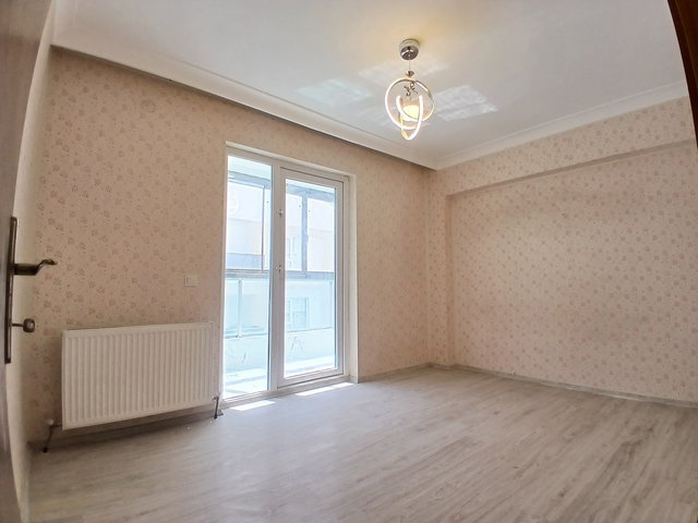 FERİDUNÇELİK'DE CADDE YAKINI ÇİFT GİRİŞLİ FULLYAPILI 6+1 DUBLEX