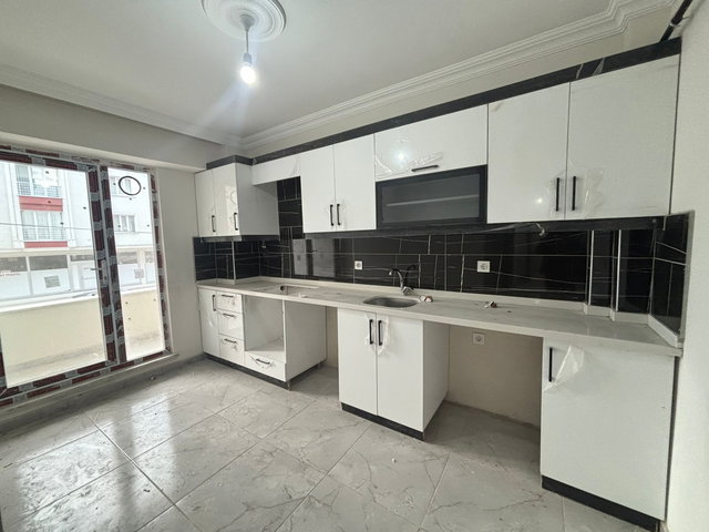 FA ÖZBİR'DEN FATİH'TE ARA KAT İSKANLI 2+1 ÖN CEPHE SATILIK DAİRE