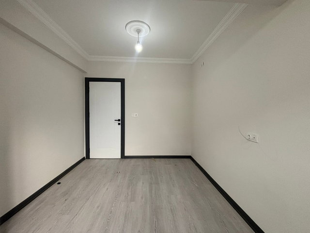FA ÖZBİR'DEN FATİH'TE ARA KAT İSKANLI 2+1 ÖN CEPHE SATILIK DAİRE