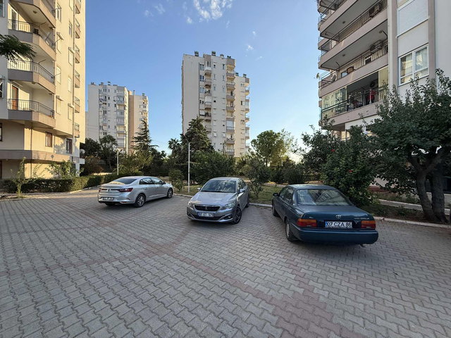 Lara Ermenek Sümerkentte Deniz Manzaralı 3+1 Satılık Daire