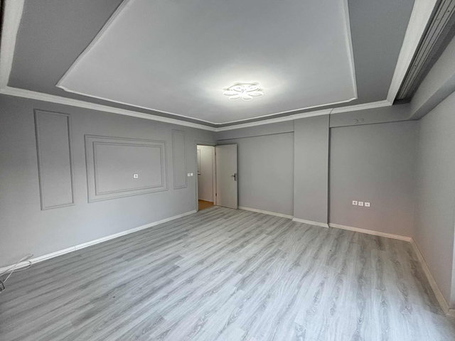 FA ÖZBİR'DEN ÇERKEZKÖY MERKEZİ KONUM 120 M2 ARA KAT 3+1 DAİRE...