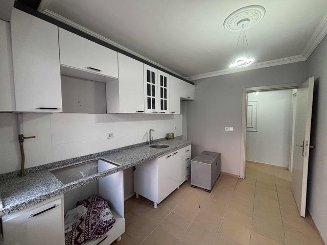 FA ÖZBİR'DEN ÇERKEZKÖY MERKEZİ KONUM 120 M2 ARA KAT 3+1 DAİRE...
