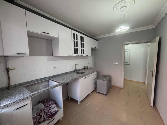FA ÖZBİR'DEN ÇERKEZKÖY MERKEZİ KONUM 120 M2 ARA KAT 3+1 DAİRE...