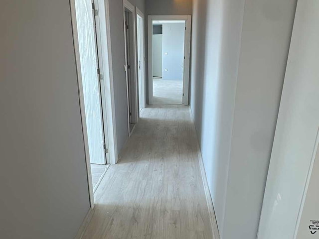 REMAY'DAN YÜZÜNCÜYIL'DA SATILIK 3+1 A.MUTFAK DAİR E.BANYO G.ODA