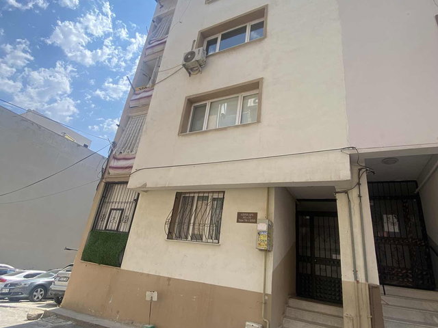 BOZYAKA'DA DOĞALGAZLI ARAKAT 3+1 KİRALIK DAİRE