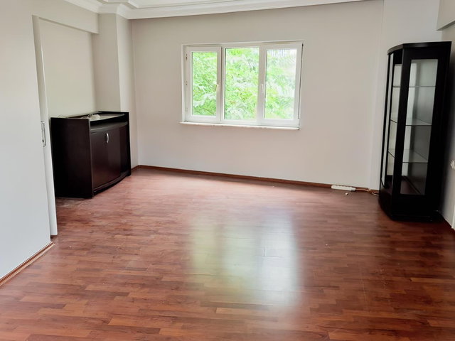 BKE BURSA KILIÇ TAN UMURBEY DE 120 m2 KİRALIK 3+1 2.KAT DAİRE