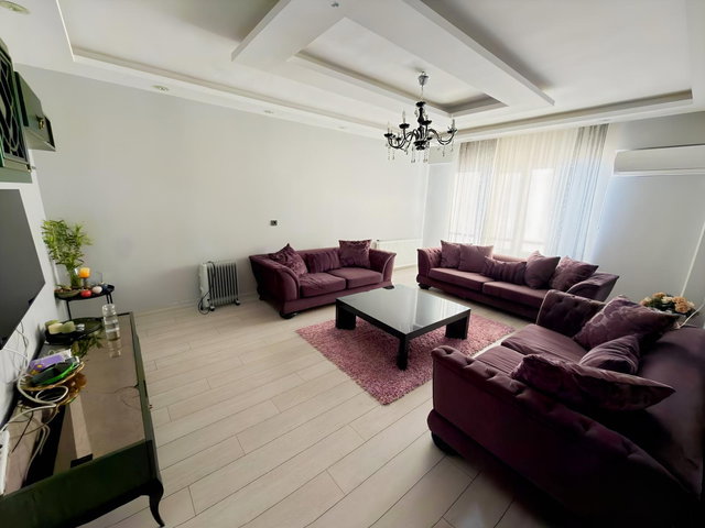 ÇİLESİZ MAH...DAİRE İÇİ ÖZEL YAPILMIŞ... 4+1 SATILIK LÜKS DAİRE
