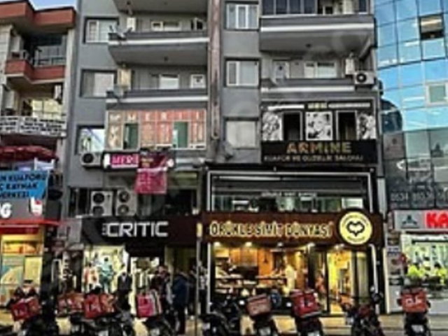 GÖRÜKLEDE YATIRIMLIK DAİRE