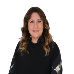 İdil Köprülü