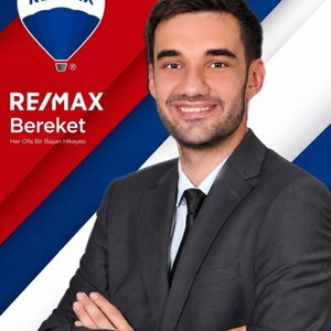 Ozan Efe Ozar
